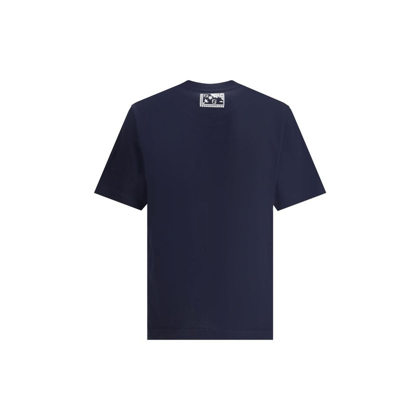 Blue Cotton T-ShirtCotton T-Shirt by Fendi features a distinctive design with attention to detail. The front is enhanced by a slit pocket embellished with a contrasting bandana print, which gives a graphic and contemporary touch. The garment is completed