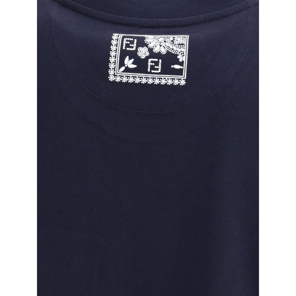 Blue Cotton T-ShirtCotton T-Shirt by Fendi features a distinctive design with attention to detail. The front is enhanced by a slit pocket embellished with a contrasting bandana print, which gives a graphic and contemporary touch. The garment is completed