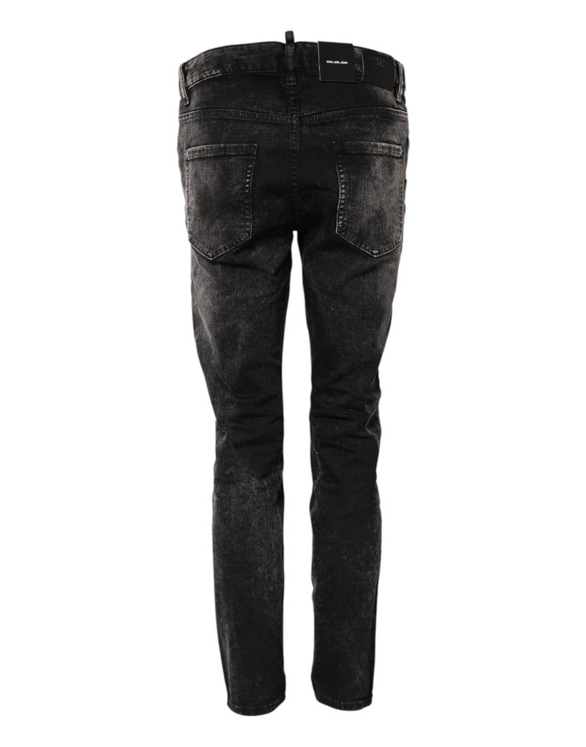 Black Washed Mid Waist Tapered Denim JeansDSQUARED2 Gorgeous brand new, 100% Authentic DSQUARED2 mid waist denim jeans. Model: Mid Waist Jeans Color: Black Washed Material: 98% Cotton 2% Elastane Button closure Logo detailsBlack Washed Mid Waist Tapered D