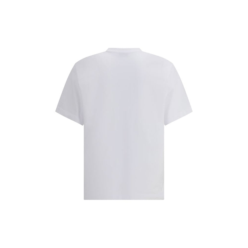 White Cotton T-ShirtFerragamo’s cotton T-Shirt is an essential piece with a clean, refined design. Featuring a ribbed crew neck, it features the brand’s iconic signature printed in contrast on the front for an understated yet distinctive look. Season: AW2