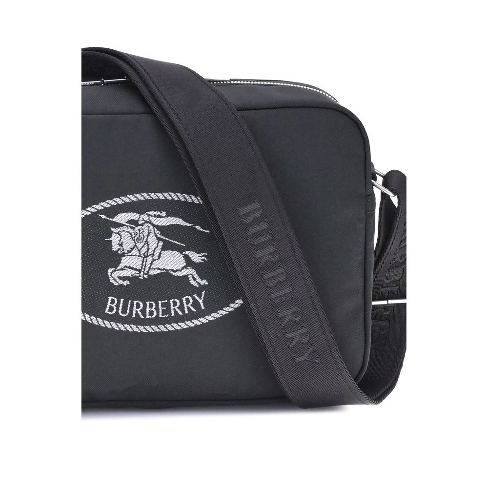 Black Polyester Shoulder BagBurberry’s Orkney Shoulder Bag is a stylish and functional accessory perfect for sophisticated everyday use.It features an adjustable ribbon shoulder strap that allows the length to be adjusted for personalized wear, a top clos