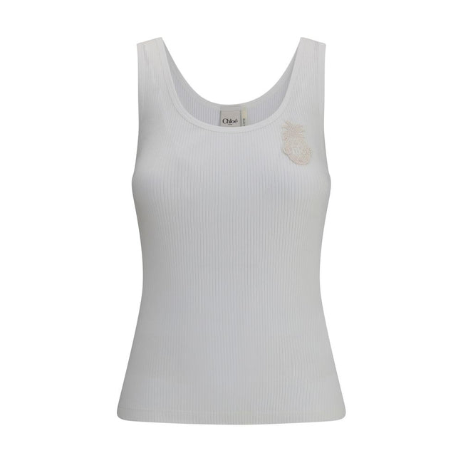 White Cotton TopChloé’s ribbed jersey Top is a versatile and feminine garment. Made of soft ribbed jersey, it offers a comfortable fit that flatters the silhouette. The classic round neckline makes it a passe-partout for a variety of occasions, while a de