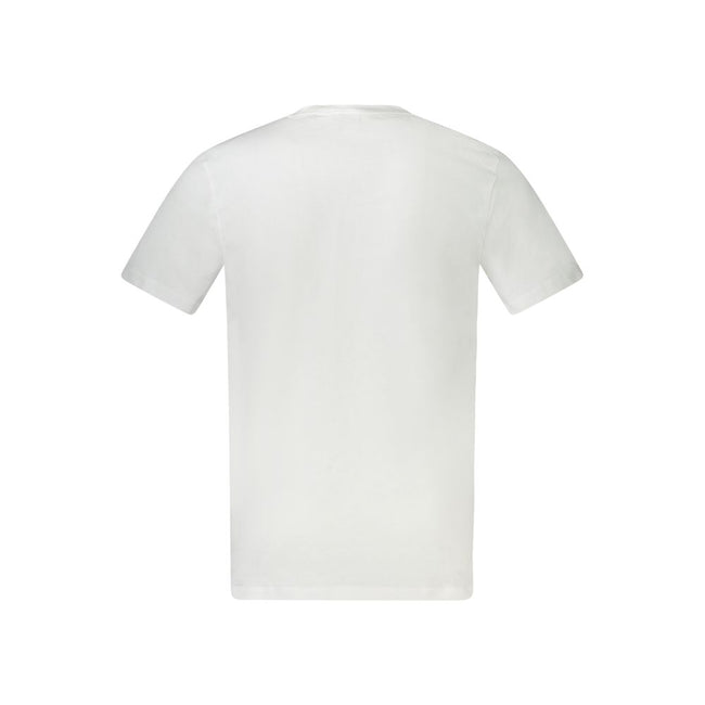 White Cotton Men T-ShirtEmbrace the epitome of contemporary sophistication with this Hugo Boss short-sleeve T-shirt. Crafted from premium cotton for unparalleled comfort, it boasts a classic crew neck cut that makes a statement with its bold embroidery an