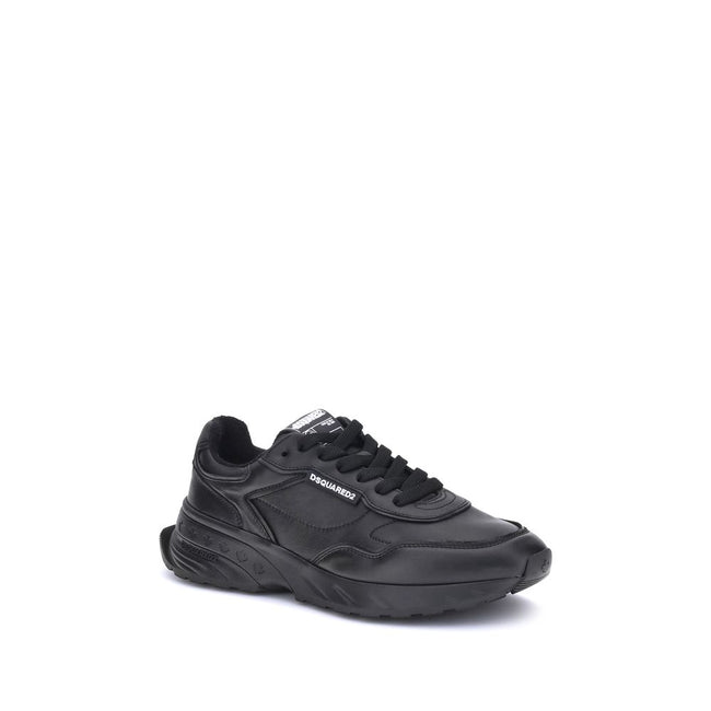 Black Calf Leather Bos Taurus Athletic SneakersDsquared2’s leather Sprinter Sneakers combine bold design and retro styling with a modern twist. The upper lace-up closure ensures a secure fit, while the unmistakable paneled design is full of character. The