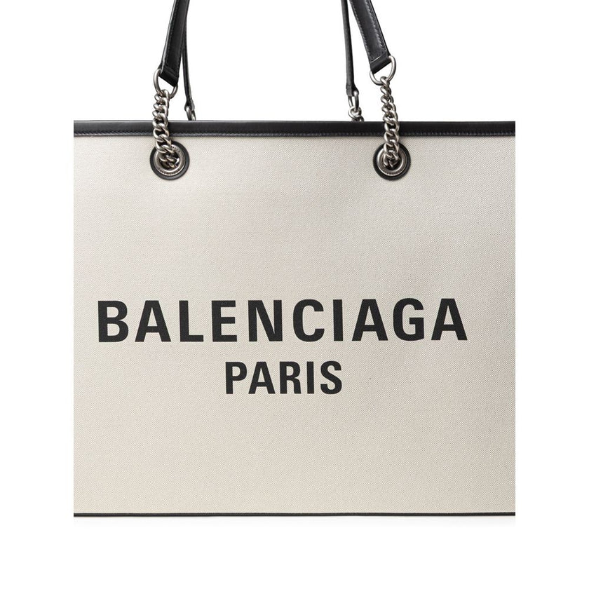 Gray Cotton Tote BagGray Cotton Tote Bag${tagsBalenciagaAulae Gray Cotton Tote Bag BalenciagaAulae Gray Cotton Tote Bag 110296564054,11273,Bags,Balenciaga,Gray,Luggage and Travel,Luggage and Travel - Bags,New with tags,Women Balenciaga CHF 1039.90 CHF 191