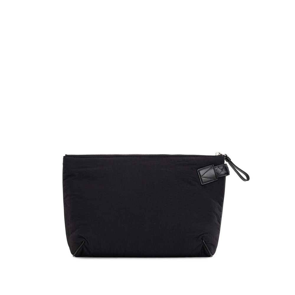 Black Nylon Clutch BagBottega Veneta Black Nylon Light Paper Clutch. Padded nylon clutch bag, top zip opening and leather pull. Single compartment, inside pocket. Leather tag with tone-on-tone printed logo, removable leather handle with woven motif. Compo