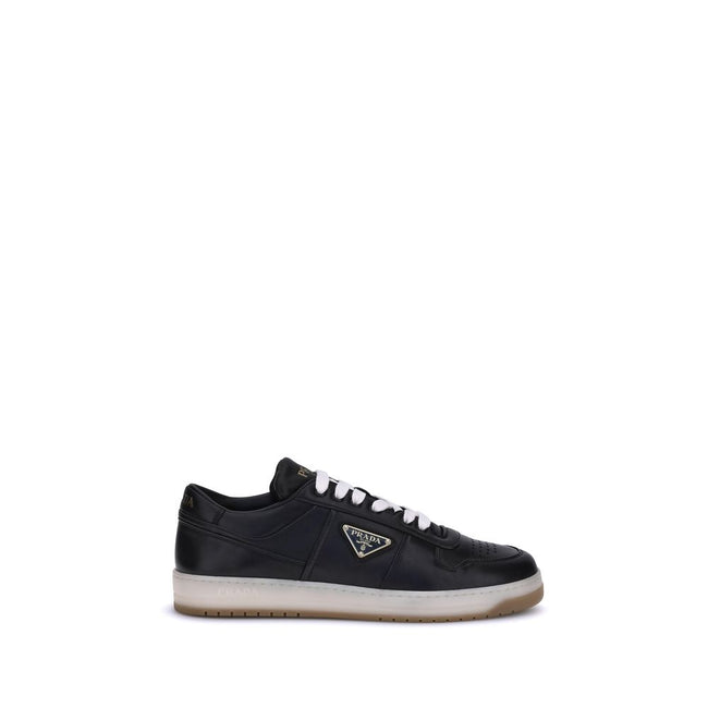 Black Calf Leather Bos Taurus Low Top SneakersPrada’s Downtown leather Sneakers combine sporty lines and iconic details in a refined design. Featuring a paneled construction, they feature a lace-up front closure, perforated round toe and flat sole. The ic