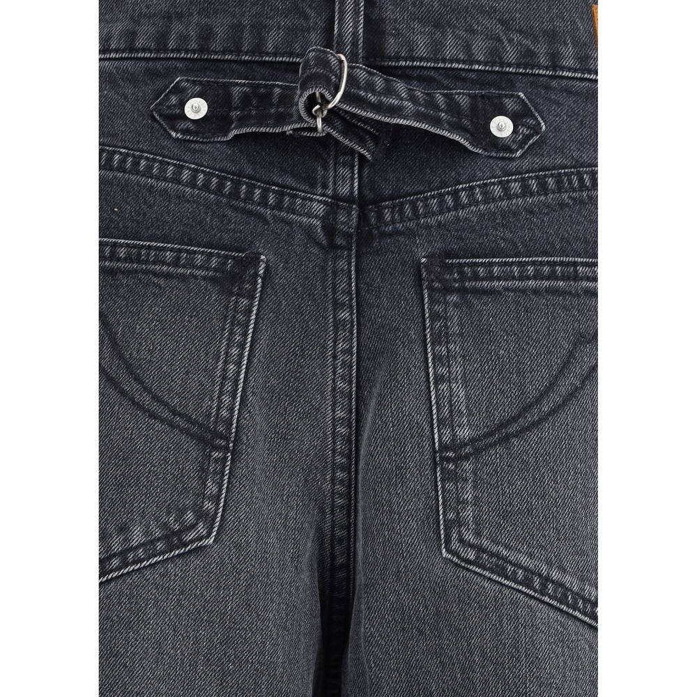 Black Cotton Straight-Leg JeansKenzo’s Futura Jeans reinterpret a denim classic with distinctive details and an urban aesthetic. Featuring a straight cut and the traditional five-pocket style, they feature a front zip and button fastening, belt loops at t