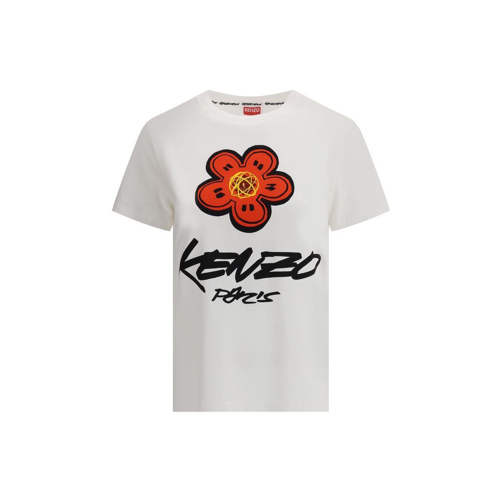 White Cotton T-ShirtKenzo’s Futura T-Shirt is an iconic garment that combines simplicity and visual identity. Made of soft cotton, it features a ribbed crew neck and an essential fit. On the front, the iconic Kenzo signature and the house’s iconic flower