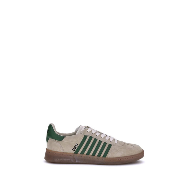 Green Calf Leather Bos Taurus Low Top SneakersDsquared2’s leather Boxer Sneakers combine comfort and urban style. The suede design, with a contrasting flat sole, offers a contemporary, on-trend look. Leather label detail on the heel adds a touch of unders
