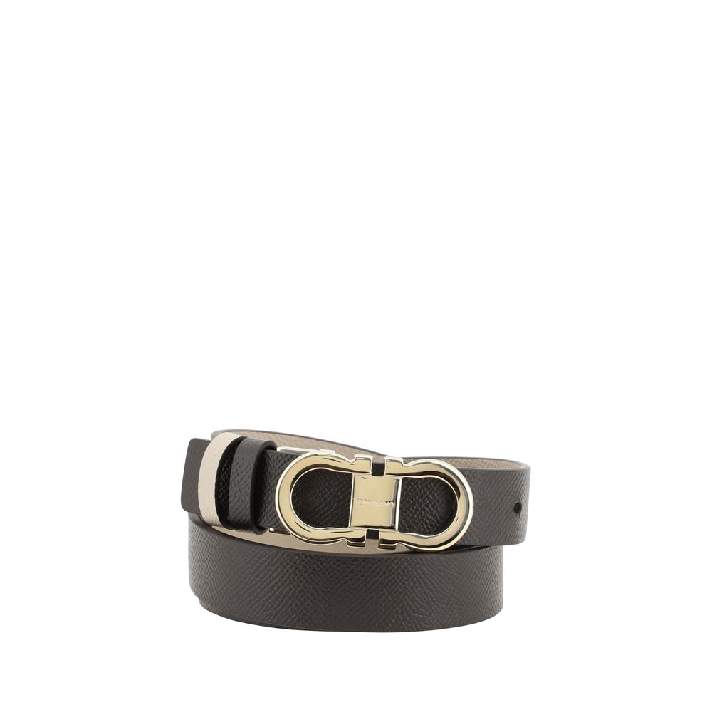 Brown Calf Leather Bos Taurus Regular BeltLeather Belt by Ferragamo, grained leather design, three-dimensional buckle with the brand’s iconic Gancini logo, monochrome double-face design. Thickness: 2 cm. Season: AW25 Composition: 100% Calf Leather Bos Tau