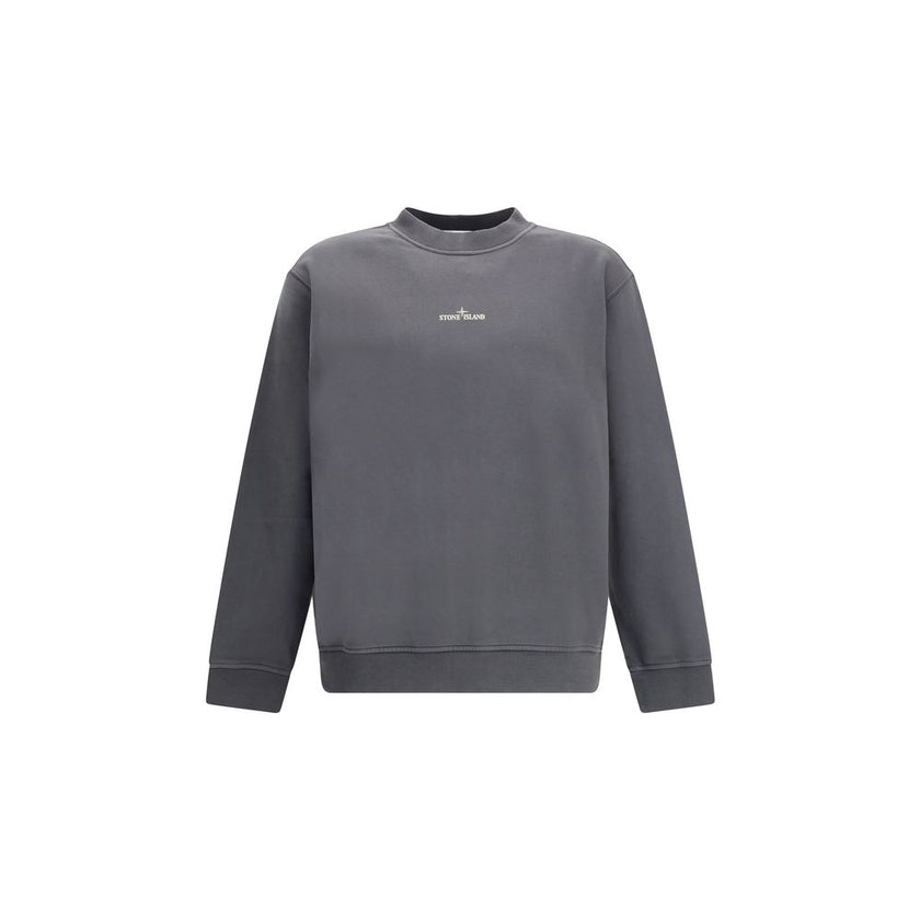 Logo SweatshirtThe Stone Island Logo Sweatshirt features a ribbed collar and ribbed cuffs and bottom band for a comfortable and defined fit. A small Stone Island logo printed in the center of the chest stands out on the front, while the famous Stone Islan