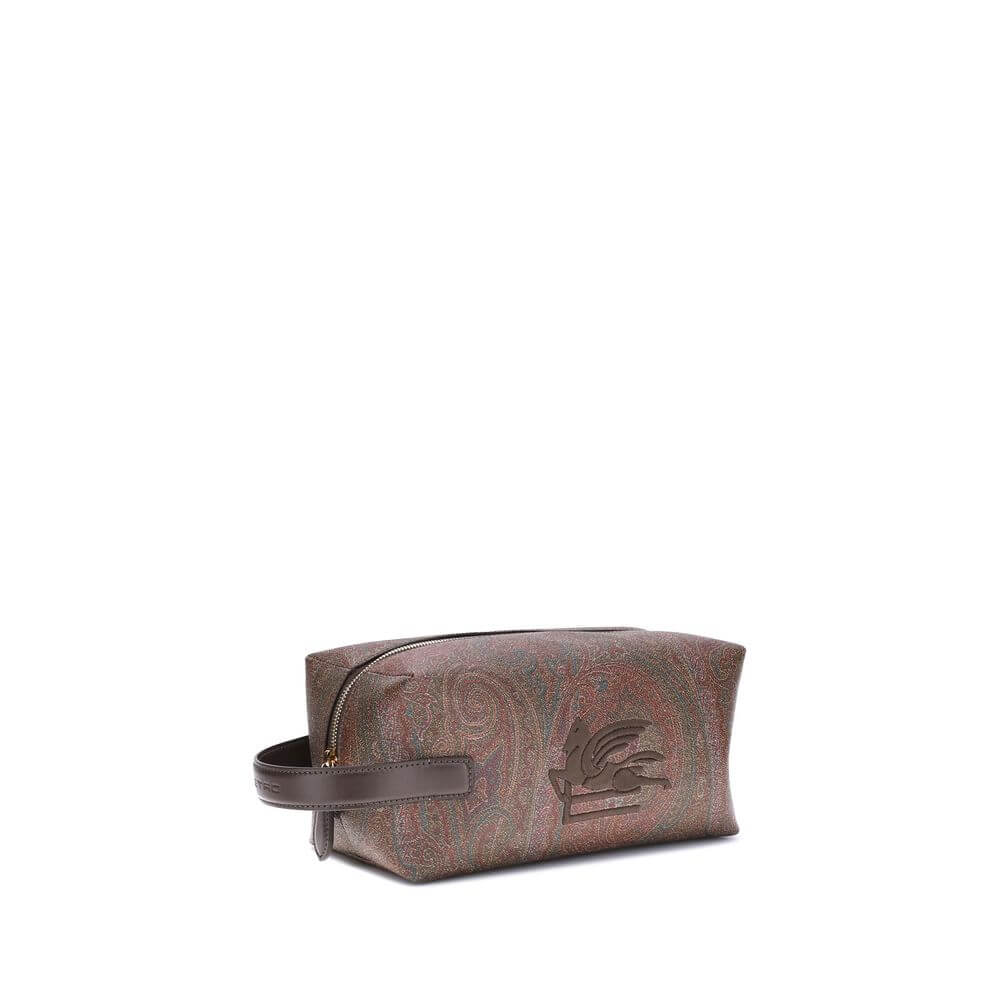 Multicolor Pvc Other AccessoriesThe Etro Beauty combines functionality and unmistakable style thanks to the lively paisley pattern, the iconic symbol of the maison. Embellished with the embroidered Pegaso on the front, it features a practical top zip clos