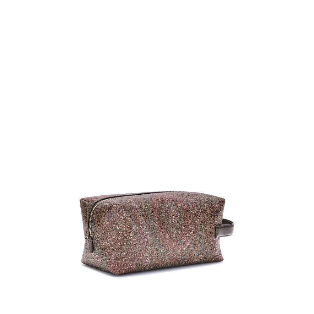 Multicolor Pvc Other AccessoriesThe Etro Beauty combines functionality and unmistakable style thanks to the lively paisley pattern, the iconic symbol of the maison. Embellished with the embroidered Pegaso on the front, it features a practical top zip clos