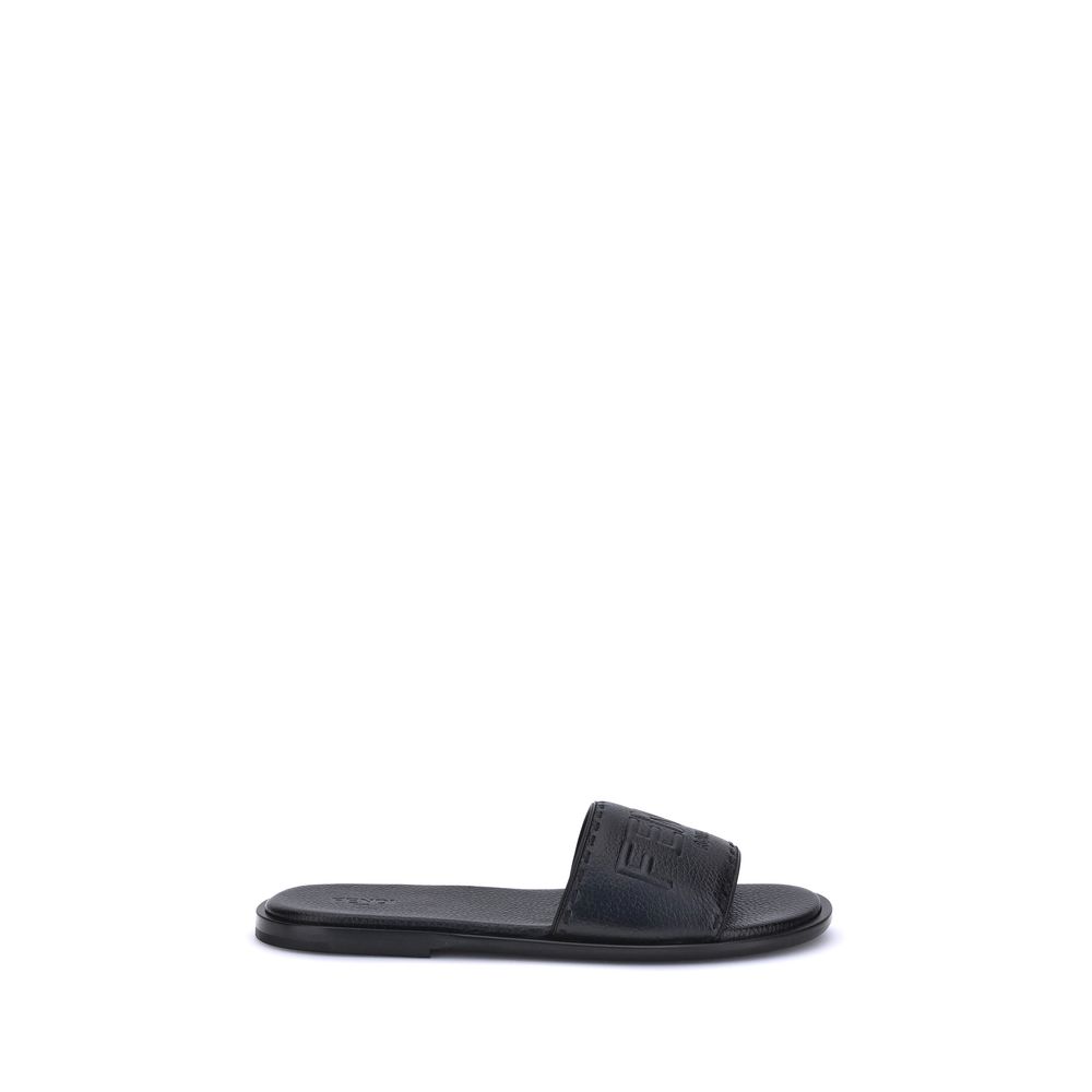 Black Calf Leather Bos Taurus Flat SandalsFendi Sandals stand out for their essential design and high craftsmanship. Featuring a high band, they are made of black grained leather and finished with hand-made tone-on-tone Selleria macro stitching, which com