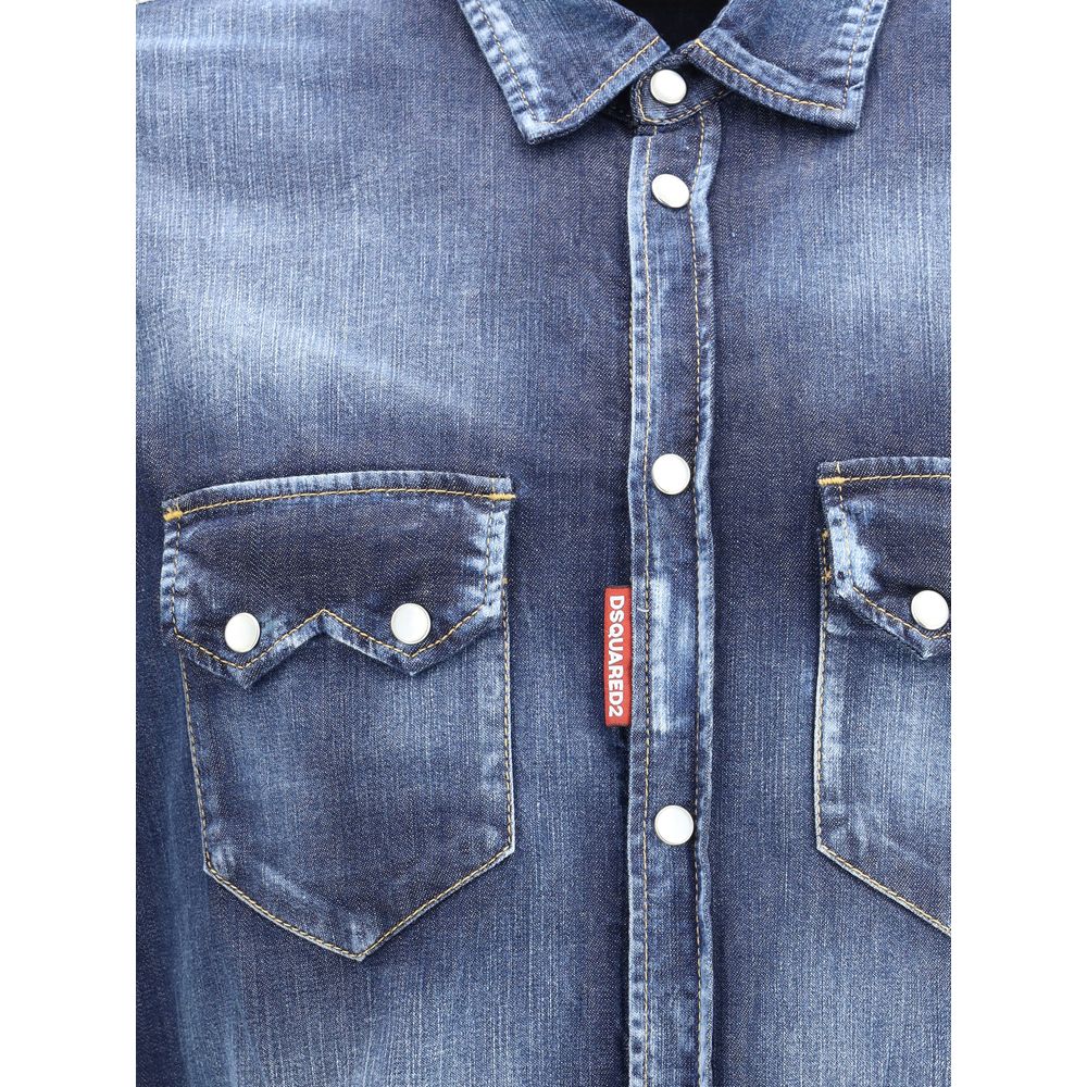 Blue Denim ShirtCotton Shirt with a denim-effect design by Dsquared2, with a classic collar and front closure with press studs. The model features two welt pockets with flap on the chest and adjustable cuffs with a button. A utility-inspired garment, perf