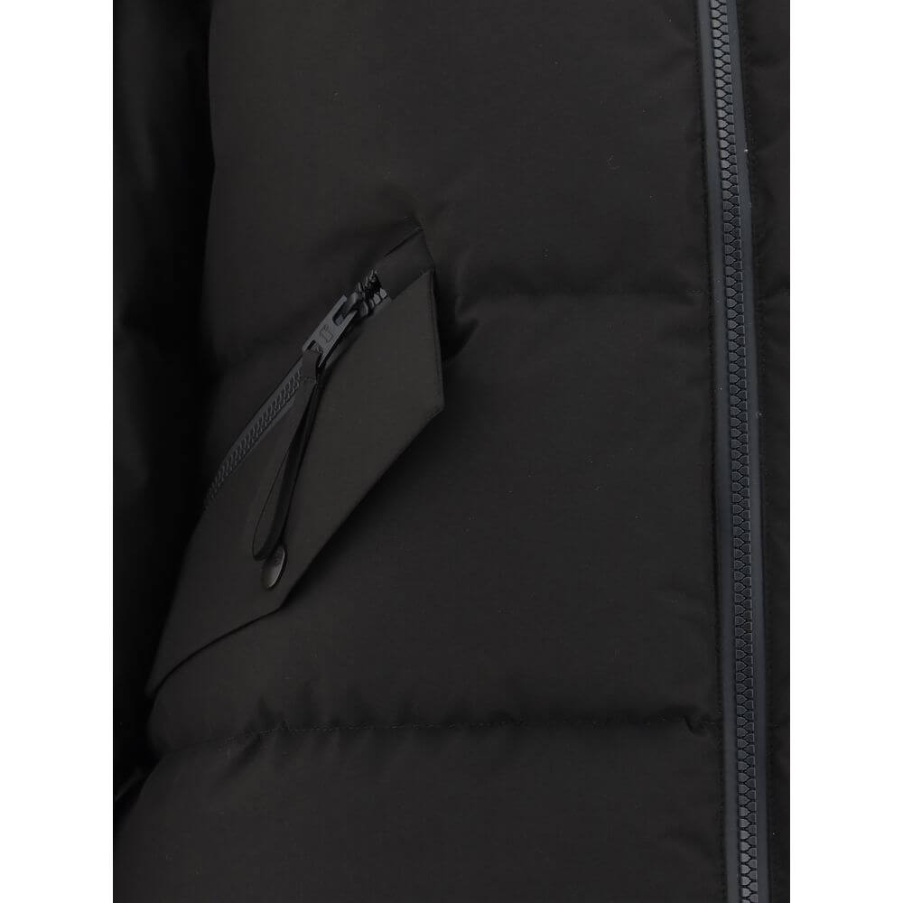 Black Polyester CoatDown Jacket by Woolrich, high collar, double-slider front zipper closure, two front patch flap pockets, two slit pockets with zipper on front panel, elasticized cuffs, adjustable hem with inside drawstring, vertical zipper on inside sl