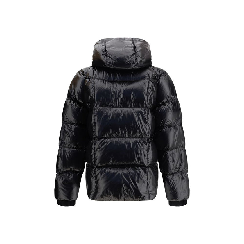 Black Polyamide Full-Length Jacket3D Down Jacket by Dsquared2 with adjustable drawstring hood and high collar for optimal protection. The model features a double-slider zip front closure, raglan sleeves and two side welt pockets with zip. Finished with ri