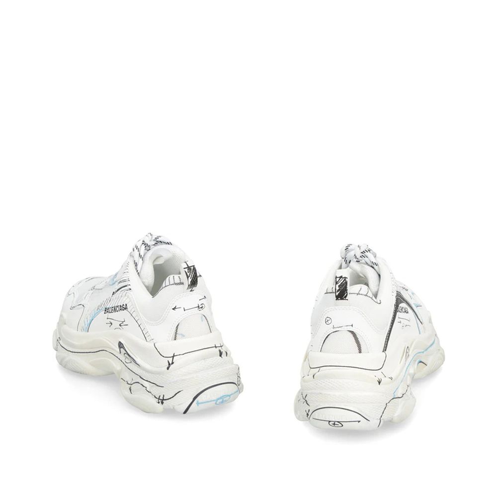 White Calfskin Chunky SneakersDescription: – Composition: 100% calf leather – Inner: Fabric – Insole: Fabric – Sole: Rubber – Round toe – Side logo detail – Mesh fabric inserts – Sketch all over print – Two-tone lace up closure – Padded tongue – Embossed