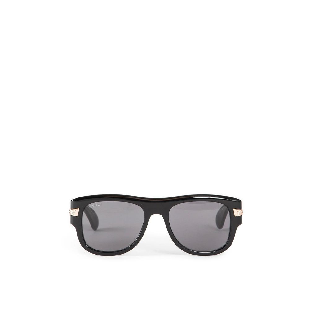 Black Acetate SunglassesDescription: – Composition: 100% Acetate – 100% UVA/UVB protection – Shiny black acetate frame – Made in Japan – Gender: MEN – Size & Fit: Temple length: 145mm, lens height: 44mm, nose bridge length: 19mm Frame height: 5.2cm; Frame