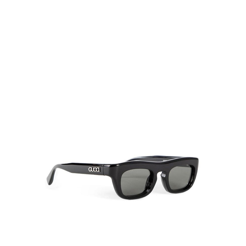 Black Acetate SunglassesDescription: – Composition: 100% Acetate – Silver tone logo detail – 100% UVA/UVB protection – Shiny black acetate frame – Made in Italy – Gender: MEN – Size & Fit: Temple length: 5.7″; Lens height: 1.3″; Nose bridge length: 0.9″ F
