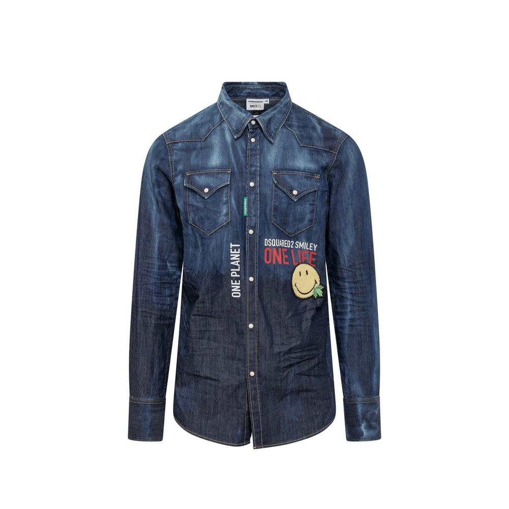 Blue Denim ShirtDescription: – Composition: 98% Cotton 2% Elastane – Long sleeves – Shirt collar – Curved hem – Press button closure – Made in Italy – Gender: MEN –Blue Denim Shirt${tagsDsquared²Aulae Blue Denim Shirt Dsquared²Aulae Blue Denim Shirt Descr