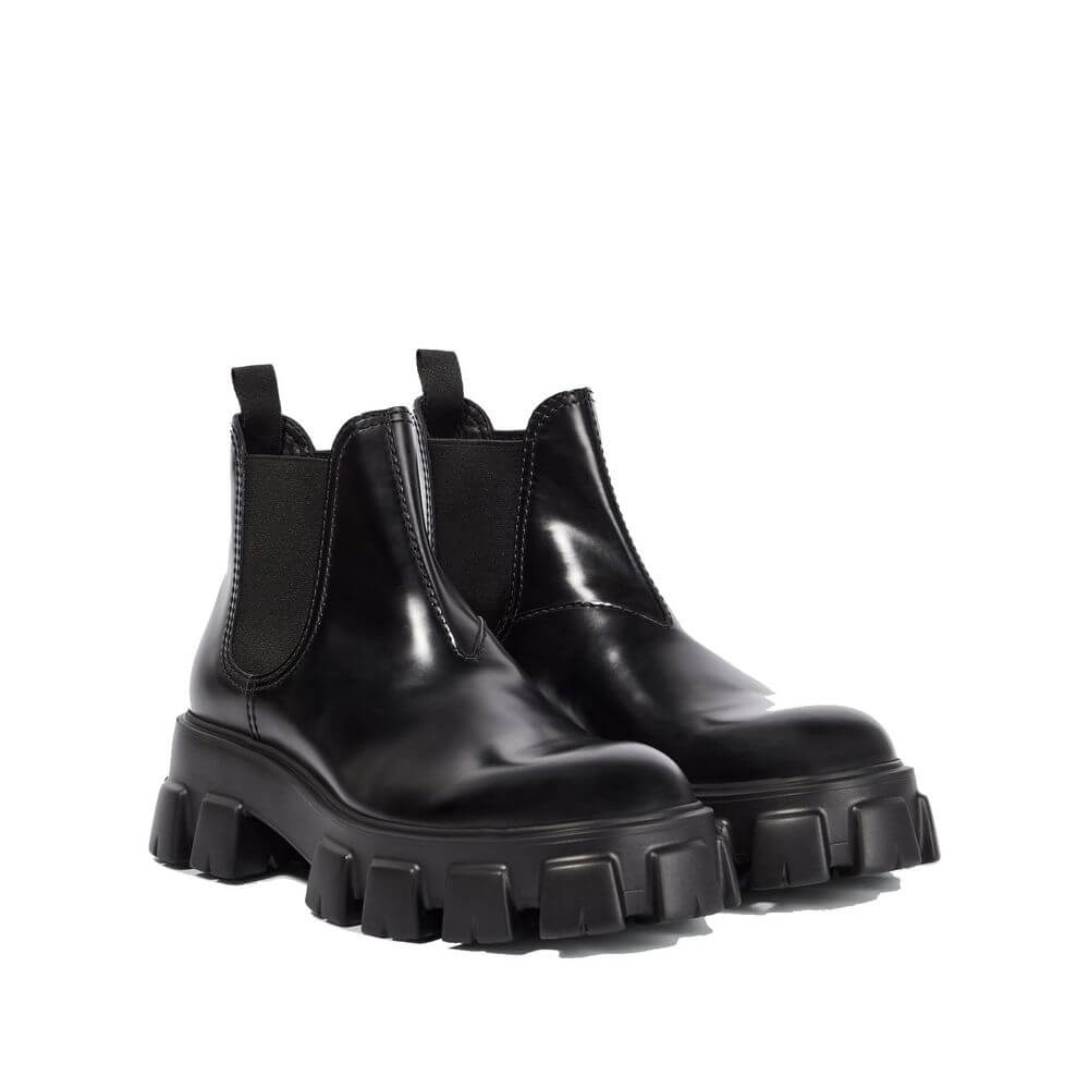 Black Calfskin Chelsea BootsDescription: – Composition: 100% calf leather – Inner: Leather – Insole: Leather – Sole: Rubber – Round toe – Slip-on design – Side elastic inserts – Made in Italy – Gender: MEN –Black Calfskin Chelsea Boots${tagsPradaAulae Bla