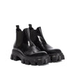Black Calfskin Chelsea BootsDescription: – Composition: 100% calf leather – Inner: Leather – Insole: Leather – Sole: Rubber – Round toe – Slip-on design – Side elastic inserts – Made in Italy – Gender: MEN –Black Calfskin Chelsea Boots${tagsPradaAulae Bla