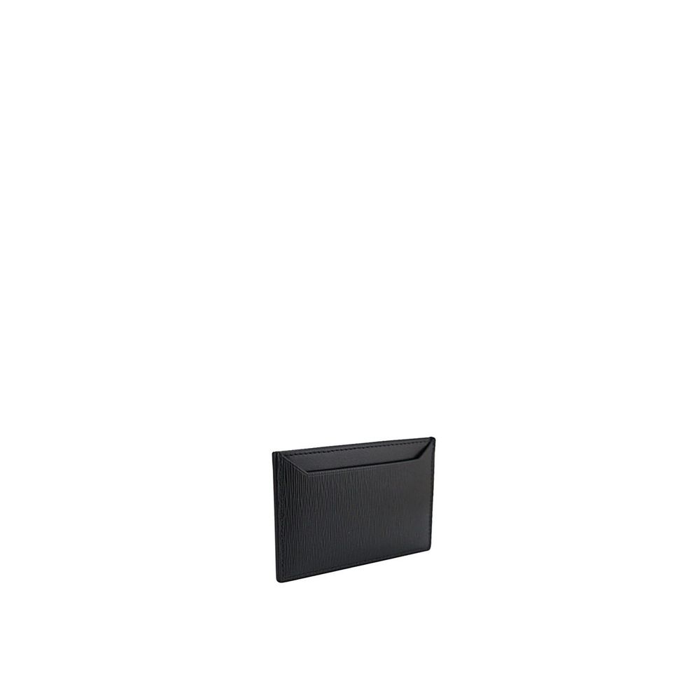 Black Calfskin CardholderDescription: – Composition: 100% calf leather – Lining: Leather – Width 1 cm – Triangle logo in enamelled metal – Length 10,5 – Height 7 cm – Made in Turkey – Gender: WOMEN –Black Calfskin Cardholder${tagsPradaAulae Black Calfskin
