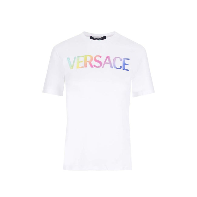 White Cotton T-ShirtDescription: – Composition: 100% cotton – Short sleeves – Round neck – Embroidered logo detail – Machine wash (delicate) – Made in Italy –White Cotton T-Shirt${tagsVersaceAulae Cotton Logo T-Shirt VersaceAulae Cotton Logo T-Shirt Descr