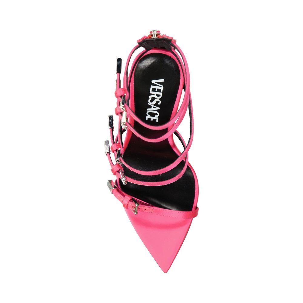 Multicolor Silk Stiletto Heel SandalsDescription: – Composition: 100% silk – Leather insole and sole – Pointed toe – Multi-buckle – Back zip closure – Branded insole – Heel 12 cm / 4,7 in – Made in Italy –Multicolor Silk Stiletto Heel Sandals${tagsVersace