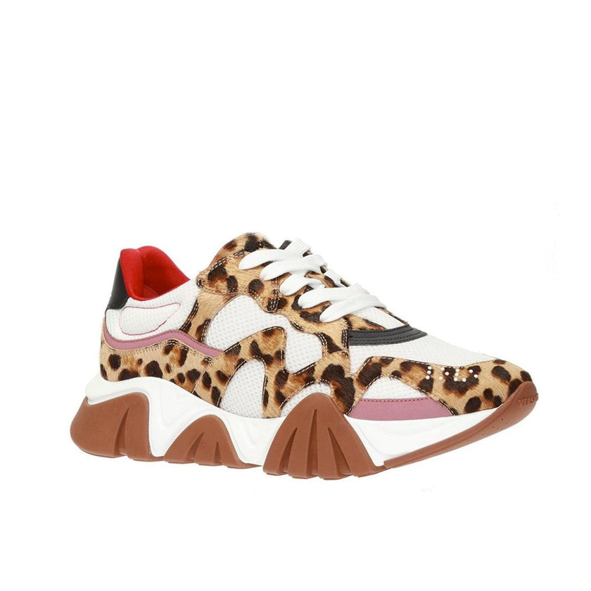 Beige Leather Chunky SneakersDescription: – Composition: 100% leather – Mesh panels – Rubber Sole – Lace up fastening – Logo rubber lettering detail – Made in Italy –Beige Leather Chunky Sneakers${tagsVersaceAulae Beige Leather Chunky Sneakers VersaceAula