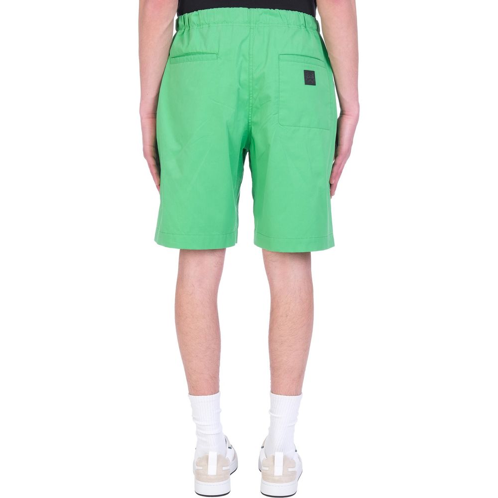 Green Cotton ShortsDescription: – Composition: 100% Cotton – Elasticated waist – Two side pockets – Machine wash – Two back pockets – Back logo Patch – Removable belt – Made in Portugal – Gender: MEN –Green Cotton Shorts${tagsKenzoAulae Green Cotton Short