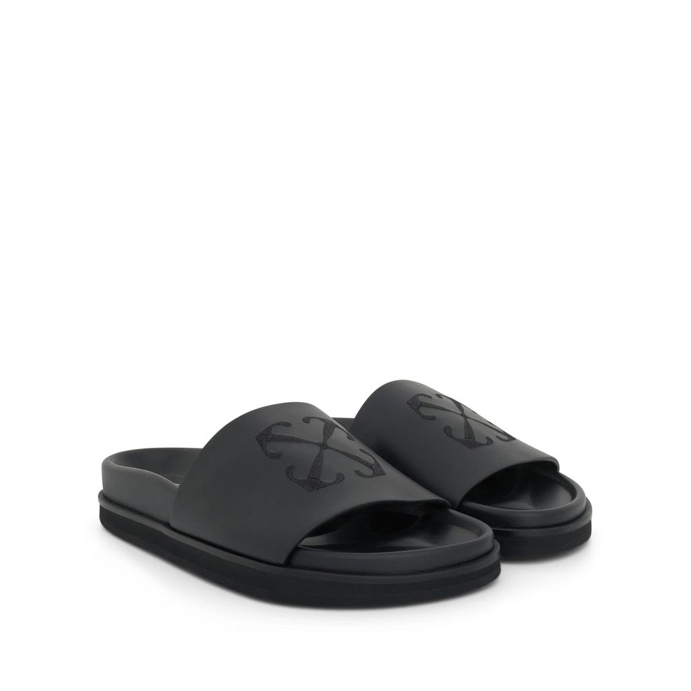 Black Rubber SlippersDescription: – Composition: 100% Rubber – Insole: Leather – Sole: Rubber – Round toe – moulded footbed – Open toe – Slip-on design – Smooth grain leather – Signature Arrows motif – Made in Italy – Gender: MEN –Black Rubber Slippers${t