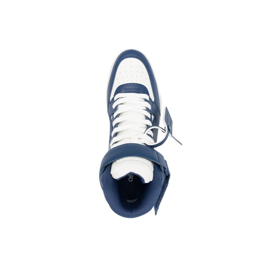 Blue Calfskin High Top SneakersDescription: – Composition: 100% calf leather – Inner: Fabric – Insole: Fabric – Sole: Rubber – Round toe – Perforated detail – Velcro strap closure – Front lace-up closure – Side logo detail – Made in Italy – Gender: MEN –B