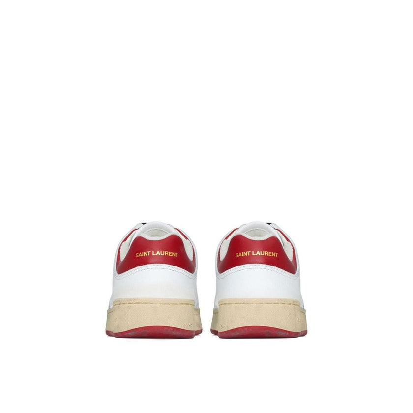 White Calfskin Low Top SneakersDescription: – Composition: 100% calf leather – Inner: Leather – Insole: Leather – Sole: Rubber – Round toe – Perforated detail – Front lace-up closure – Side and back logo detail – Distressed & dirty effects – Any imperfect