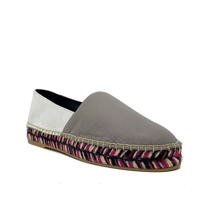 Beige Calfskin EspadrillesDescription: – Composition: 100% calf leather – Canvas sides detail – Branded insole – Made in Italy –Beige Calfskin Espadrilles${tagsOff-WhiteAulae Leather Espadrilles Off-WhiteAulae Leather Espadrilles Description: – Compositio