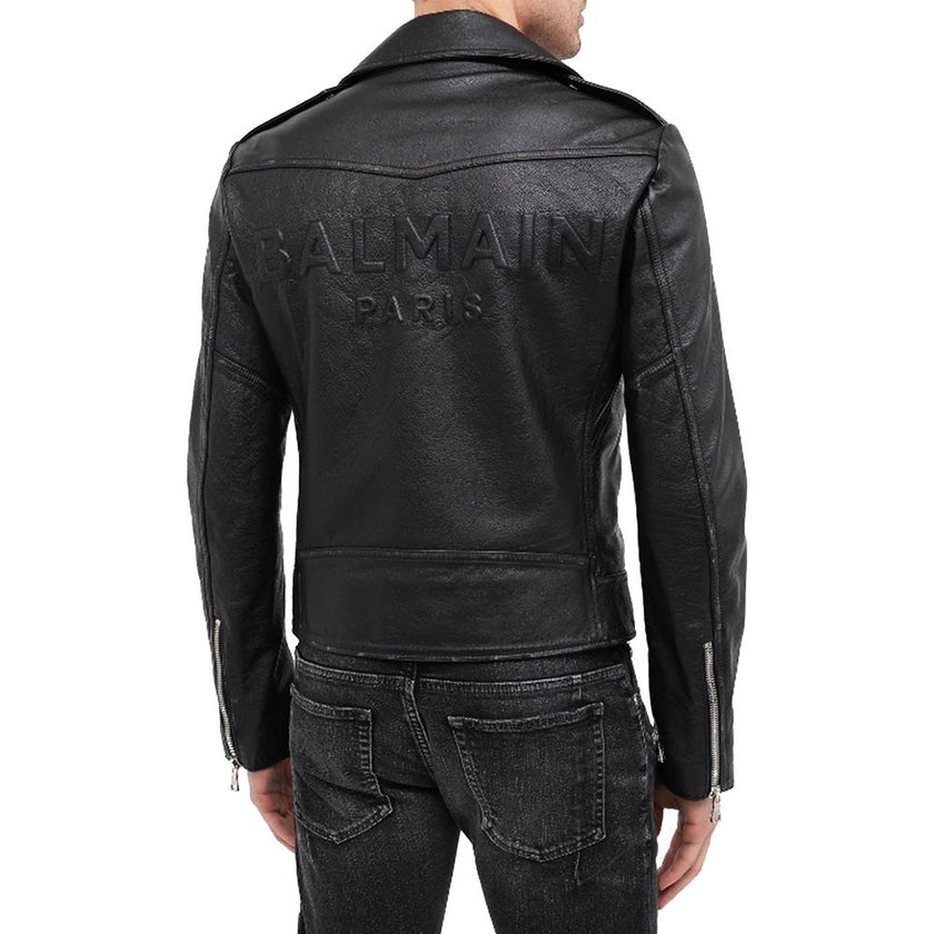 Black Leather Biker JacketDescription: – Composition: 100% Leather – Fully lined – Two side pockets – back logo relief – Front zip closure – Zipped cuffs – Made in Turkey – Gender: MEN – Size & Fit: Fits true to size. Straight cut. Non-stretch fabric. Lon