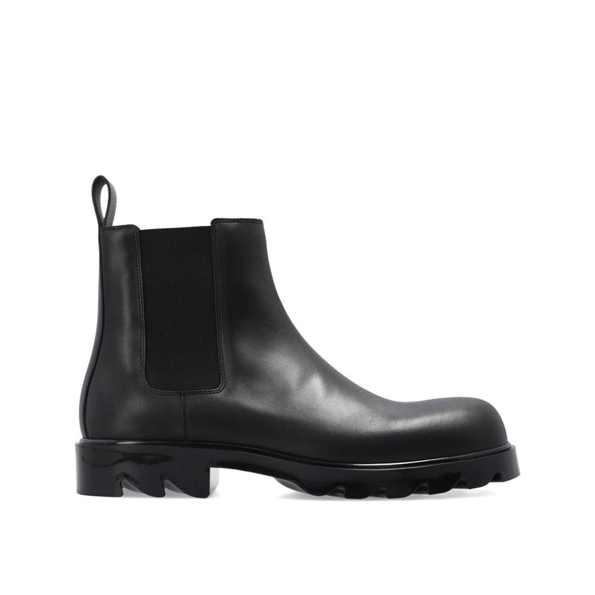Black Calfskin Chelsea BootsDescription: – Composition: 100% calf leather – Leather lining and insole – Rubber sole – Made in Italy –Black Calfskin Chelsea Boots${tagsBottega VenetaAulae Leather Ankle Boots Bottega VenetaAulae Leather Ankle Boots Descript
