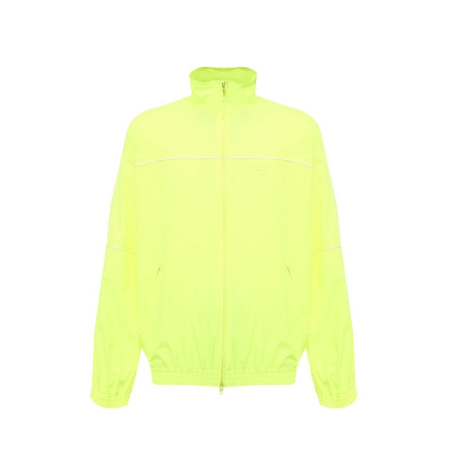 Yellow Polyamide BomberDescription: – Composition: 100% Polyamide – Embroidered logo detail – Front zip closure – Machine wash (delicate) – Elasticated hem and cuffs – Size & Fit: Model is 1.88m wearing size 48Yellow Polyamide Bomber${tagsBalenciagaAulae