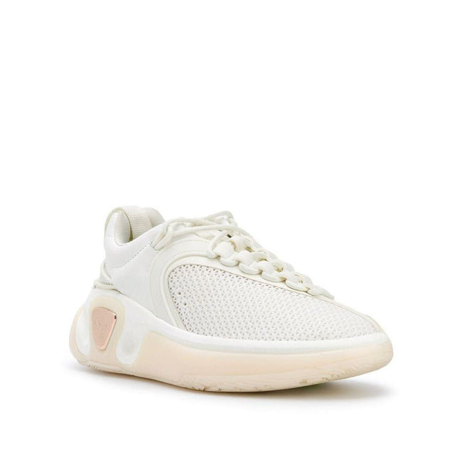 White Fabric Athletic SneakersDescription: – Composition: 100% Fabric – Inner: Fabric – Insole: Leather – Sole: Rubber – pull tab at the rear – Round toe – Front lace-up closure – Mesh panels – Side logo detail – Made in China – Gender: WOMEN –White Fabri