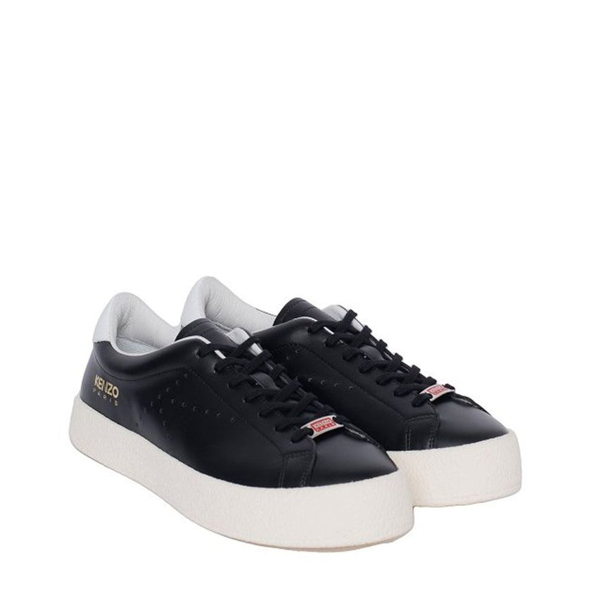Black Calfskin Low Top SneakersDescription: – Composition: 100% calf leather – Inner: Leather – Insole: Leather – Sole: Rubber – Round toe – Perforated detail – Front lace-up closure – Side logo detail – Made in Portugal – Gender: MEN –Black Calfskin Low
