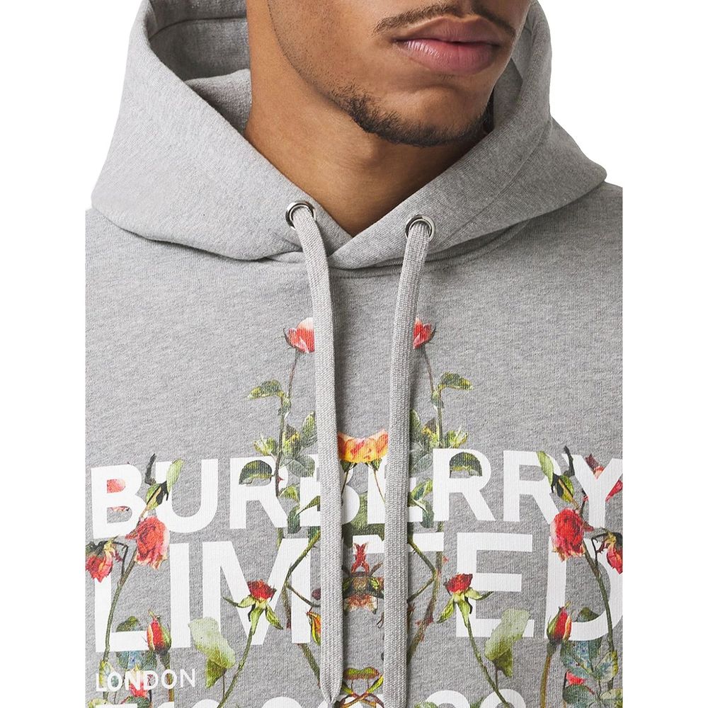 Logo Cotton SweaterDescription: – Composition: 100% cotton – Drawstring hood – Ribbed trims – Featuring floral print – Contrast logo detail – Machine wash (delicate) – Made in Bangladesh –Logo Cotton Sweater${tagsBurberryAulae Logo Cotton Sweater Burberry
