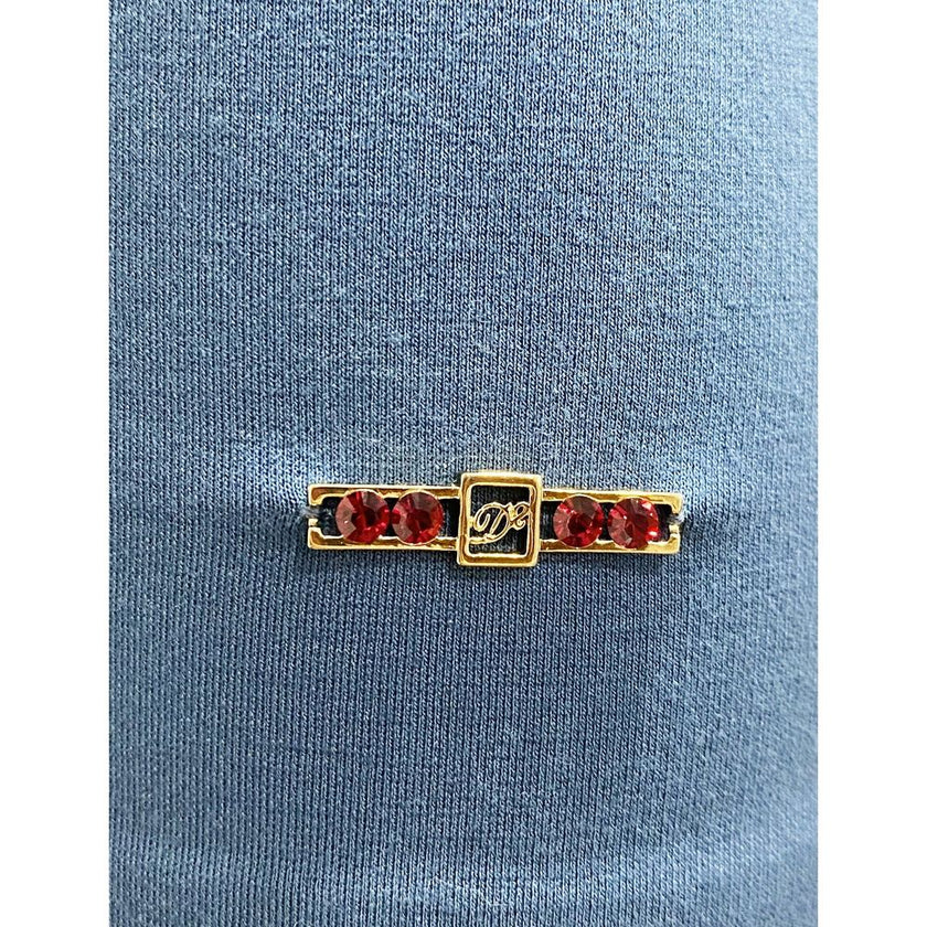 Mink Collar Sleeveless TopDescription: – Composition: 68% Viscose 27% Polyamide 5% elastane – Non detachable mink fur collar – Concealed side zip fastening – Boat neck – Gold tone logo plaque – Detachable crystal brooch – Regular fit – Specialist wash – M