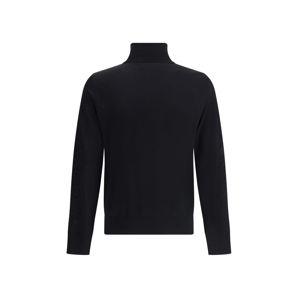 Black Fleece Wool TurtleneckVirgin wool turtleneck Sweater by Dsquared2 features a soft high collar that can be turned up as desired. Ribbed cuffs and hem ensure a snug and comfortable fit. The front is embellished with the iconic tone-on-tone embroidered