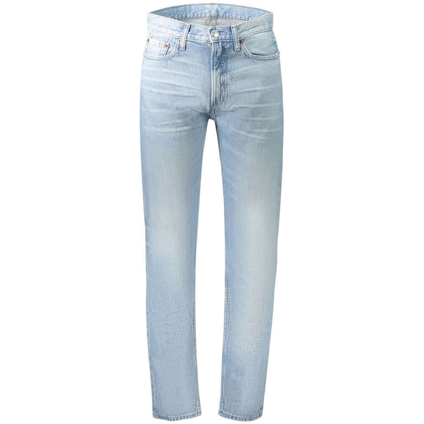 Blue Cotton Men JeansElevate your wardrobe with the timeless sophistication of Calvin Klein Standard Straight Jeans. Expertly crafted to embody the perfect fusion of classic styling and modern sensibilities, these jeans boast a washed effect for that effo