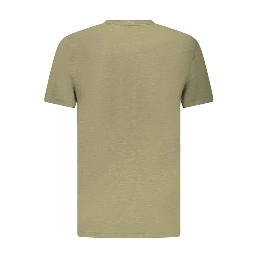 Green Cotton Men T-ShirtElevate your style quotient with the impeccable craftsmanship of Hugo Boss. This short-sleeve T-shirt is not just another addition to your wardrobe, it’s a statement. Sporting a bold crew neck silhouette adorned with a striking pri