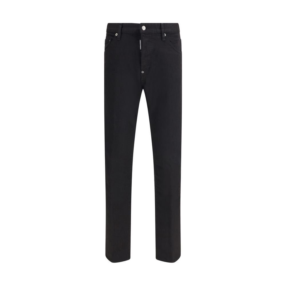 Black Cotton Skinny JeansThe Cool Guy Jeans by Dsquared2 are a skinny model with a modern and sophisticated design, perfect for a bold and stylish look. The five-pocket model offers practicality and a slim cut that enhances the silhouette. The front closu