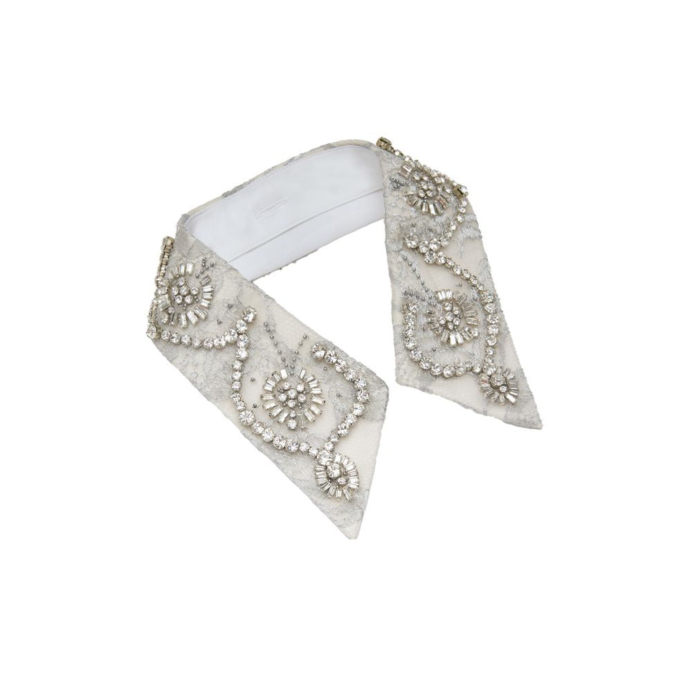 White Cotton Dress ShirtWhite Shirt with Removable Jewel Collar Gucci. Front fastening with covered buttons, long sleeves, removable classic collar covered with decorated tulle and crystals, Korean collar. Regular fit. Composition: 100% Cotton Internal SK