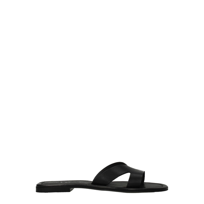 Black Leather SlippersDescription: The product with MPN FB52MU021L6599 and code F65450 leather in black is a slippers and clogs designed by Kenzo. Additional Info: Style: Casual Materials: Leather Shoe sole: Leather Shoe tip: Open toe Heel type: Low and f
